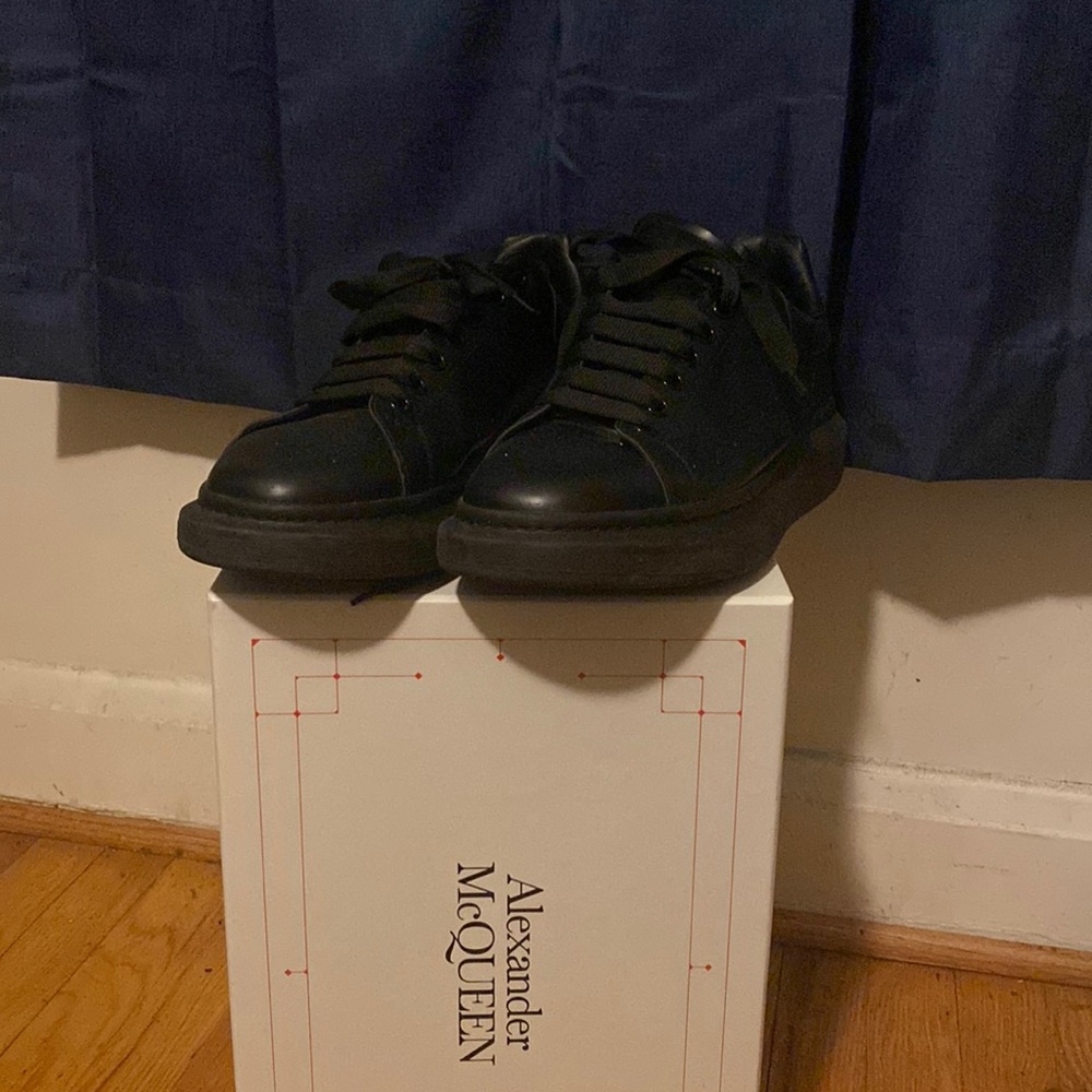 Alexander McQueens(black), Size 46(12 US)
